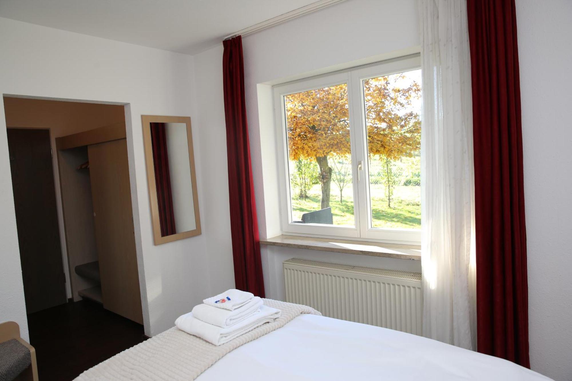 Hotel Garni Alte Post Schallbach Exteriör bild