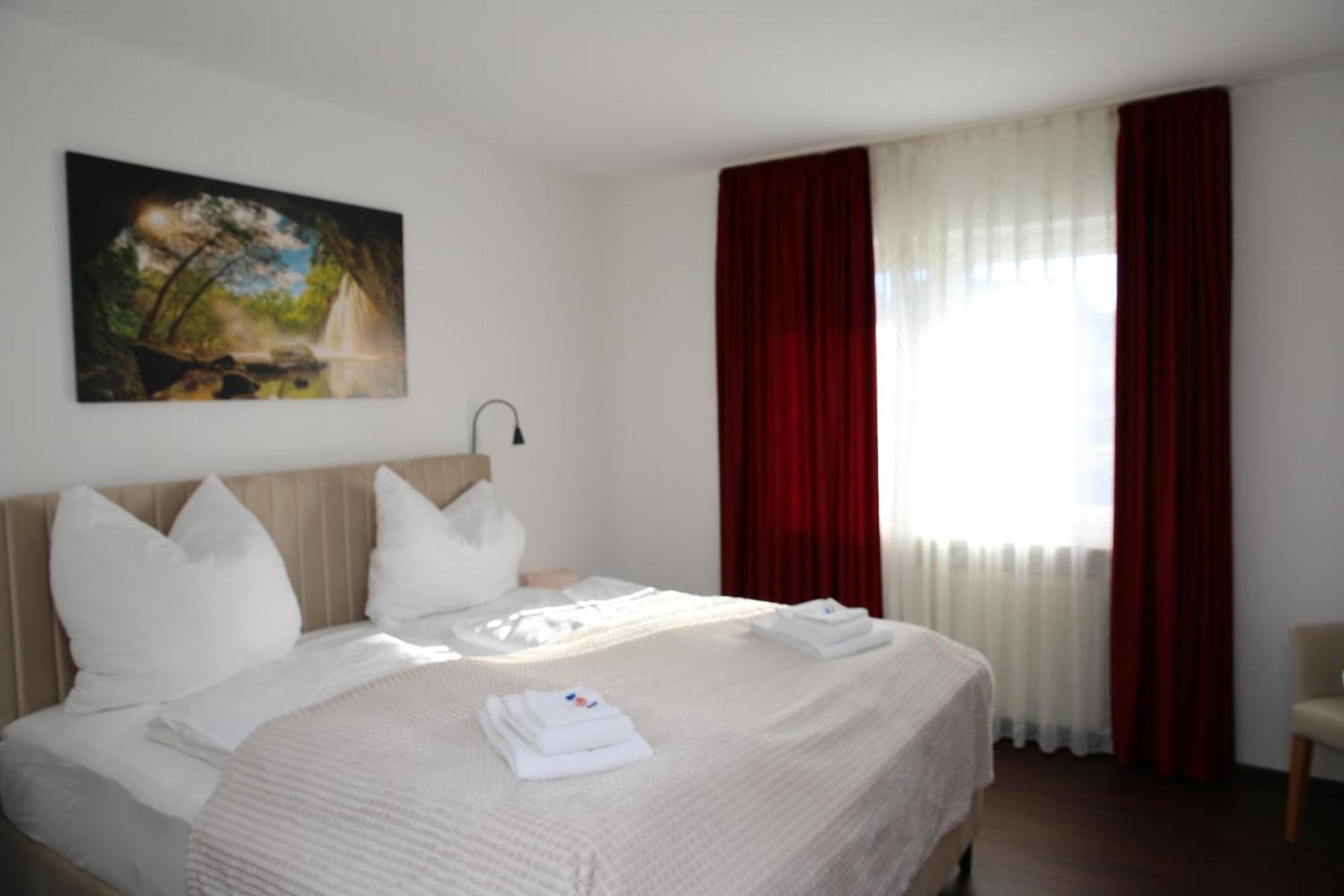 Hotel Garni Alte Post Schallbach Exteriör bild